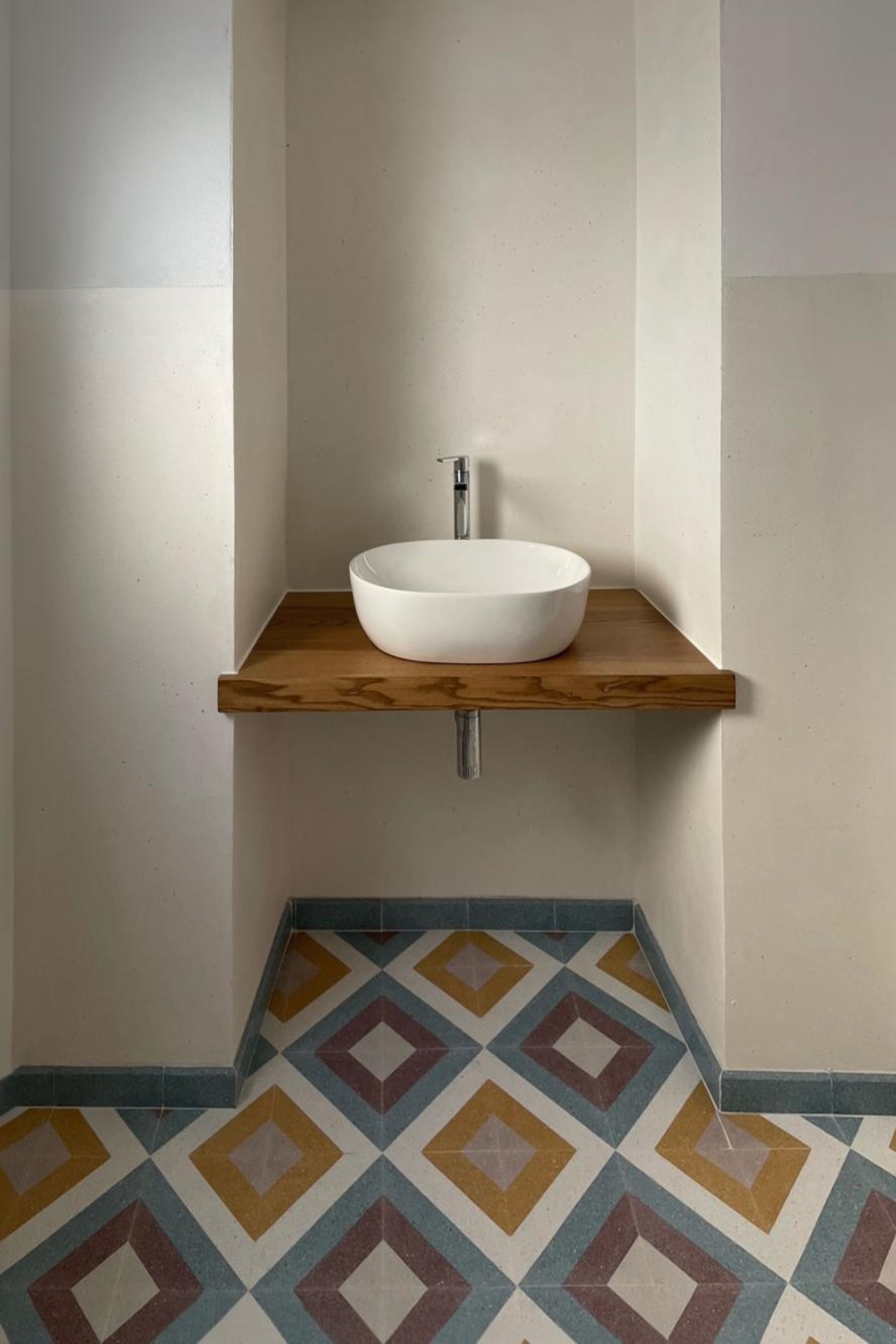 Regazzetti Consulenza Casa Pavimenti Rivestimenti Ceramiche Casa Pregnana Milanese Milano Mipa Decori Tappeto Parisina